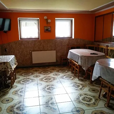 Zoryani Karpaty Guest house