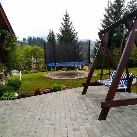 Zoryani Karpaty Гостевой дом Славское